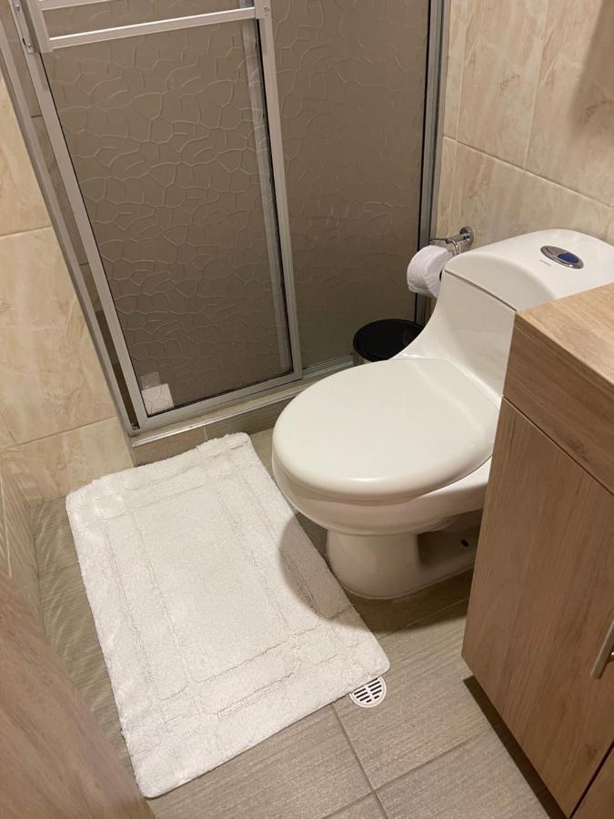 Hermoso Aparta Estudio Amoblado En *